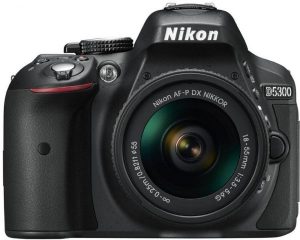 كاميرا نيكون D5300 AF-P مع معدات عدسة 55 – 18 ملم 3.5-5.6G، بدقة 24 ميجابكسل اس ال ار، اسود
